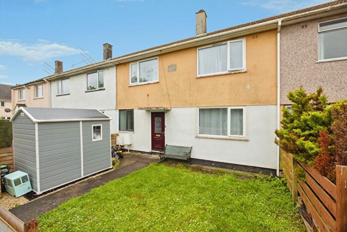 3 Bedroom Detached House For Sale In Kit Hill Crescent, Plymouth, Devon, PL5