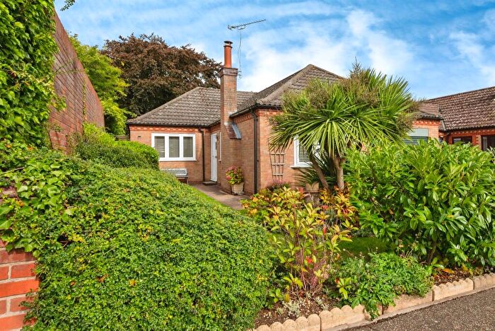 2 Bedroom Detached Bungalow For Sale In Pightle Way, Reepham, Norwich, NR10
