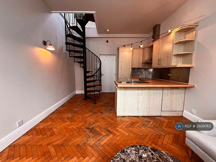 1 Bedroom Flat To Rent In Eastgate, Leeds, LS2