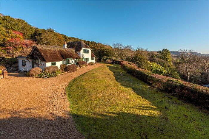 4 Bedroom Detached House For Sale In The Coombe, Betchworth, Surrey, RH3