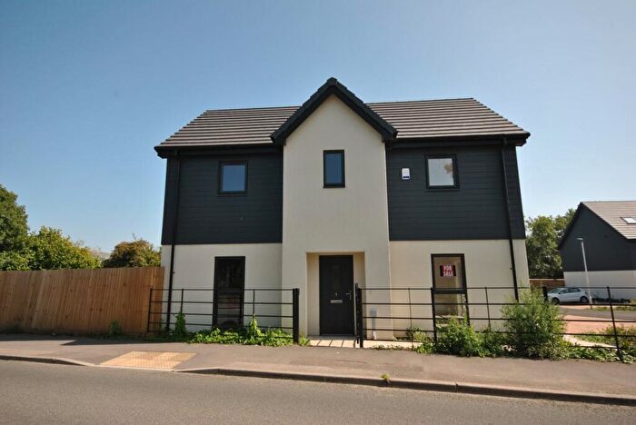 4 Bedroom Semi-Detached House For Sale In Wedmore Road, Cheddar, BS27