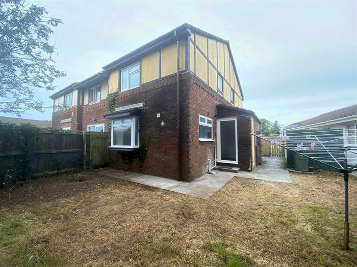 1 Bedroom End Of Terrace House To Rent In Llwyncelyn, Capel Hendre, Ammanford, SA18