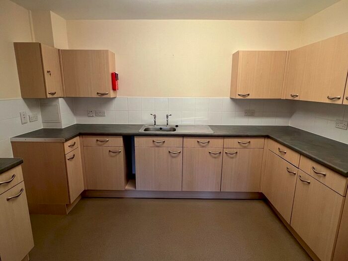 2 Bedroom Flat To Rent In Boundary Court, Bishop Auckland, DL14