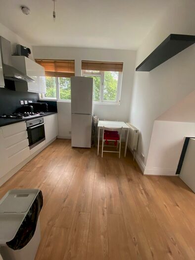1 Bedroom Flat To Rent In Evering Road, London, E5