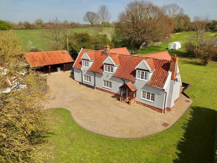 6 Bedroom Country House For Sale In Chapel Lane, Charsfield, IP13