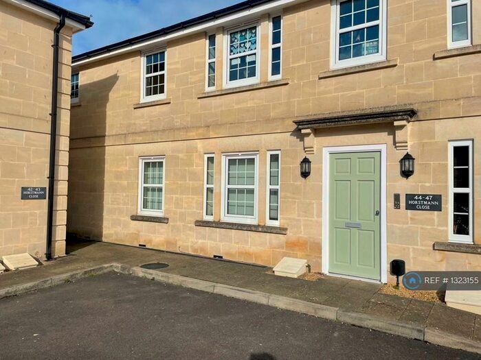 2 Bedroom Flat To Rent In Horstmann Close, Bath, BA1