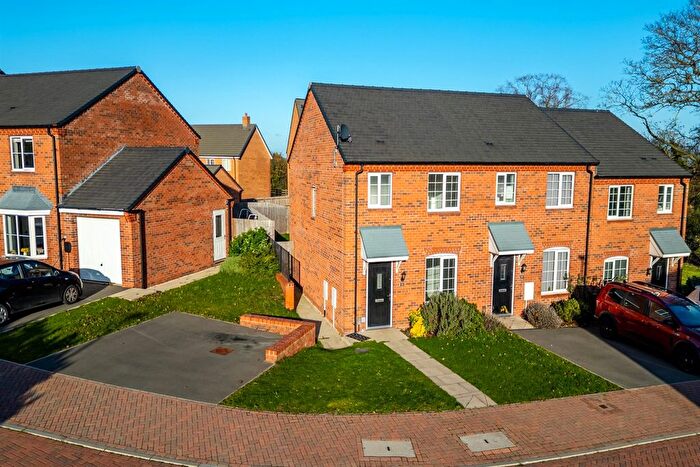 3 Bedroom End Of Terrace House To Rent In Wooster Close, Edwalton, NG12