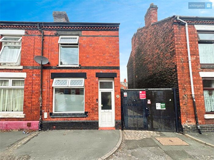 2 Bedroom End Of Terrace House For Sale In Maxwell Street, Crewe, Cheshire, CW2