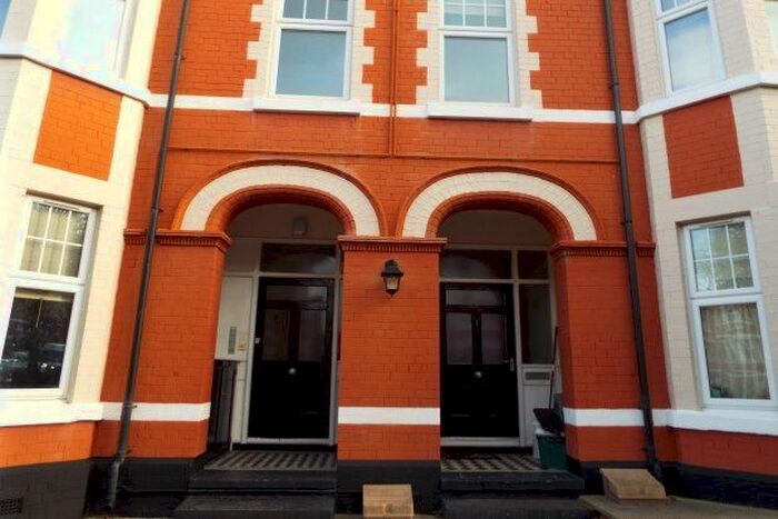 2 Bedroom Flat To Rent In 18-20 Hawarden Road, Colwyn Bay LL29
