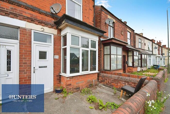2 Bedroom Semi-Detached House For Sale In Derby Road, Chesterfield, S40