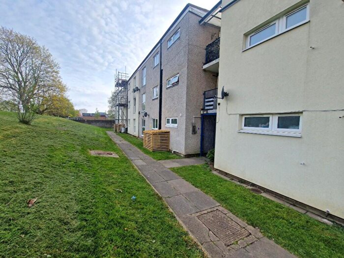 2 Bedroom Flat To Rent In Mandarin Way, Howe Road, Gosport, PO13