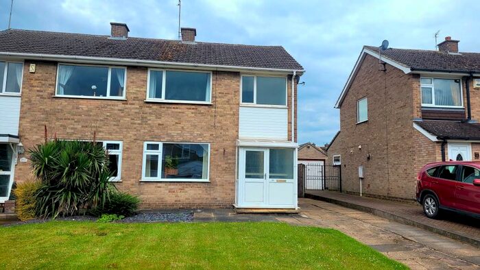 3 Bedroom House To Rent In St Denys Crescent, Ibstock, LE67