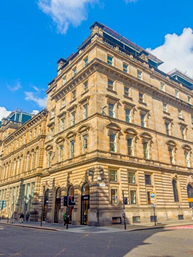 2 Bedroom Flat To Rent In / Gpo Building South Frederick Street Glasgow, G1