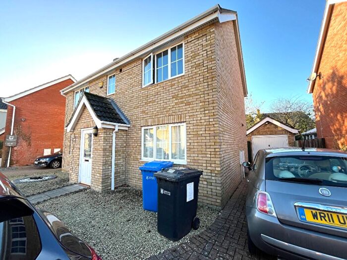 6 Bedroom Detached House To Rent In Tizzick Close, Norwich, Norfolk, NR5