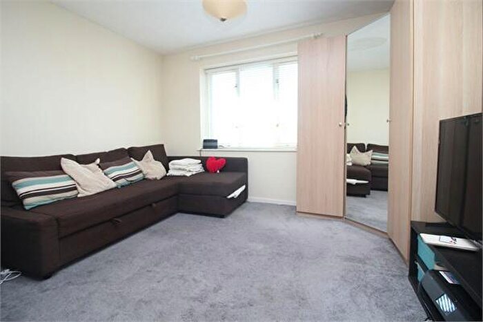 1 Bedroom Apartment To Rent In Birdlip Lane, Kents Hill, MK7