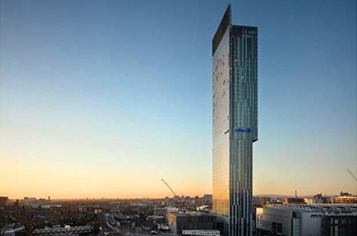 2 Bedroom Apartment To Rent In Beetham Tower, Manchester City Centre, M3