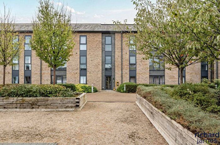 1 Bedroom Apartment For Sale In Fire Fly Avenue, Swindon, SN2