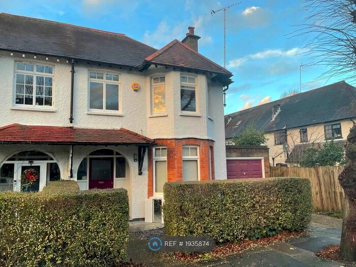 4 Bedroom Semi-Detached House To Rent In Woodfield Crescent, London, W5