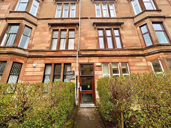 4 Bedroom Flat To Rent In Albert Avenue, Queens Park, G42