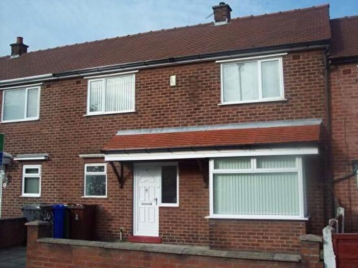 2 Bedroom Property To Rent In Denton, Manchester, M34