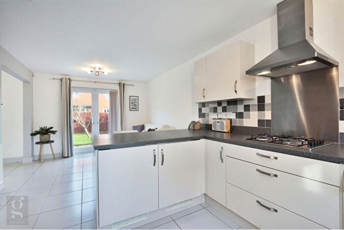 4 Bedroom Detached House For Sale In Meek Road, Newent, GL18