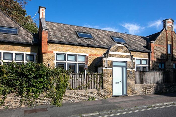2 Bedroom Terraced House For Sale In Consort Road, Nunhead, SE15