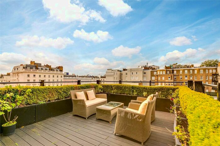4 Bedroom Maisonette To Rent In Eaton Place, London, SW1X