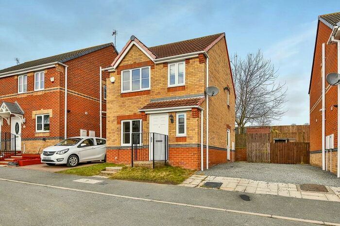 3 Bedroom Detached House To Rent In South Field Court, Stanley, County Durham, DH9