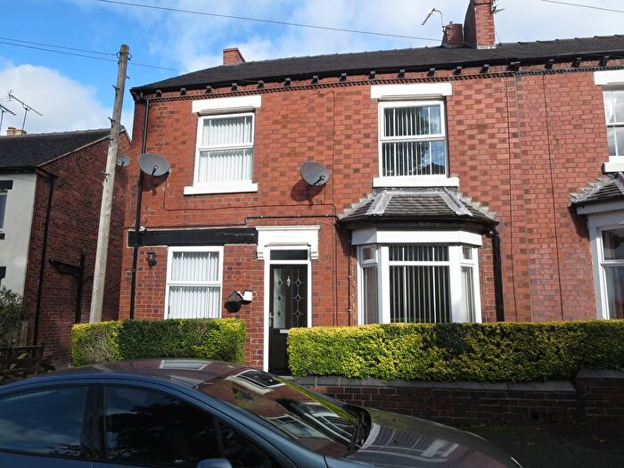 4 Bedroom End Of Terrace House For Sale In Wilbrahams Walk, Audley, Stoke-On-Trent, ST7