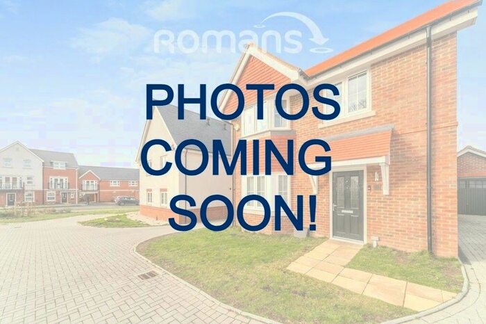 4 Bedroom Detached House To Rent In Oak Avenue, Wokingham, RG40
