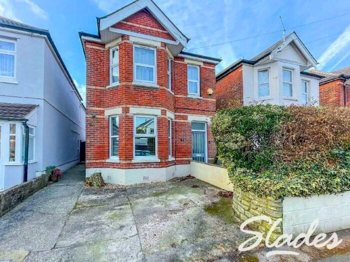 2 Bedroom Apartment To Rent In Paisley Road, Southbourne, Dorset, BH6