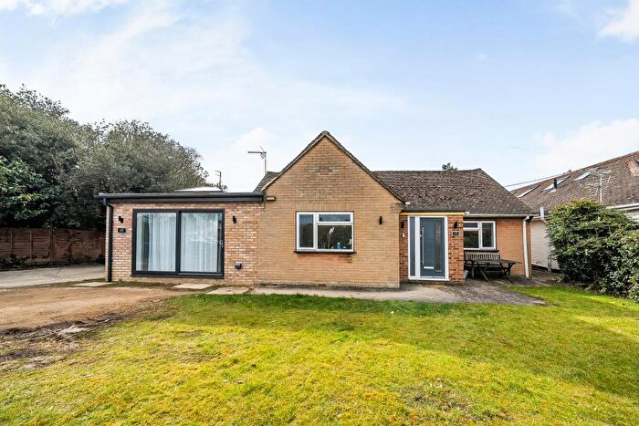 2 Bedroom Detached Bungalow For Sale In Kidlington, Oxfordshire, OX5