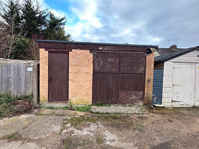 3 Bedroom Terraced House For Sale In Pound Lane, Upper Beeding, West Sussex, BN44
