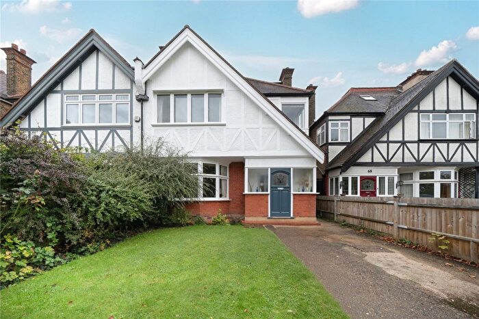 6 Bedroom Semi-Detached House For Sale In Cleveland Road, Ealing, W13