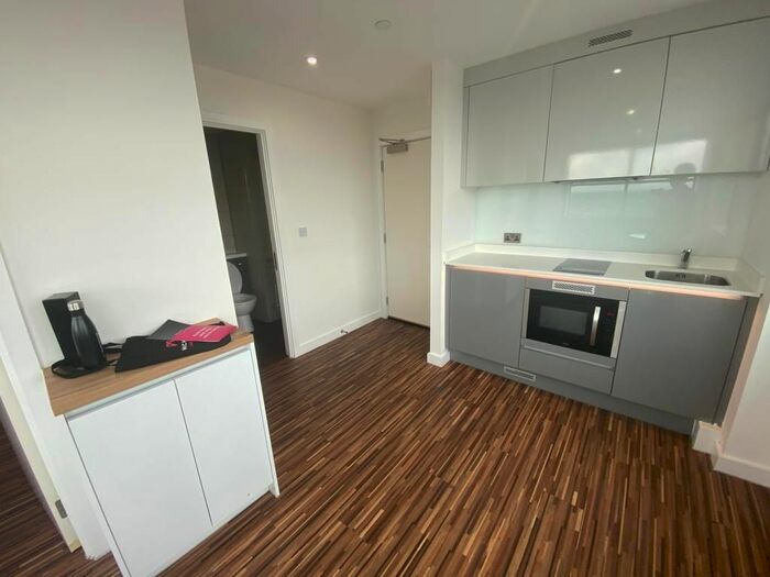 1 Bedroom Flat For Sale In Chester Road, Manchester, M16
