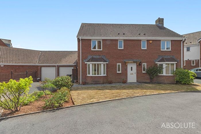 4 Bedroom Detached House For Sale In Woodleys Meadow, Torquay, TQ2