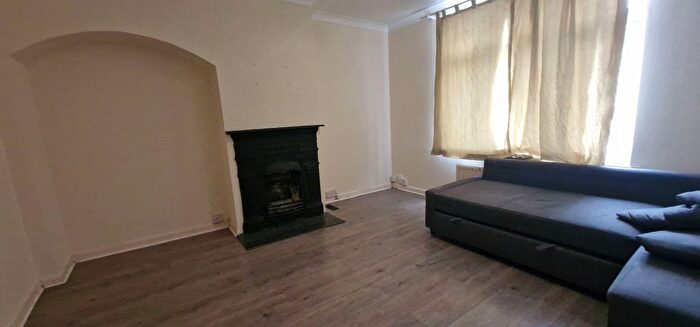 2 Bedroom Terraced House To Rent In Lymington Road, Dagenham, RM8