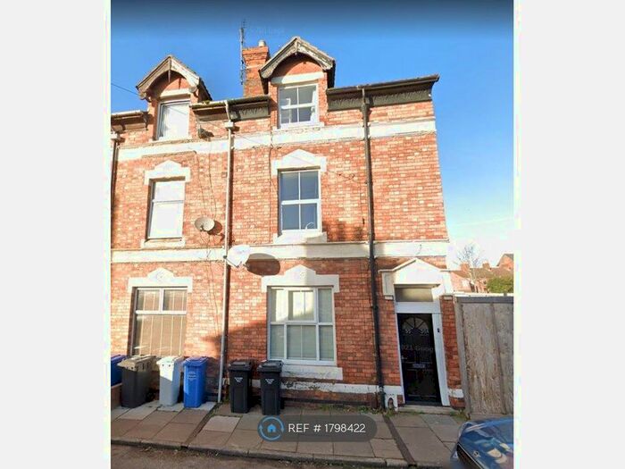 1 Bedroom Flat To Rent In Regent Street, Kettering, NN16