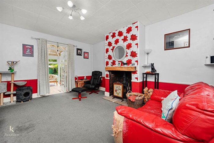 3 Bedroom Semi Detached House For Sale In Faraday Avenue, Clitheroe, BB7