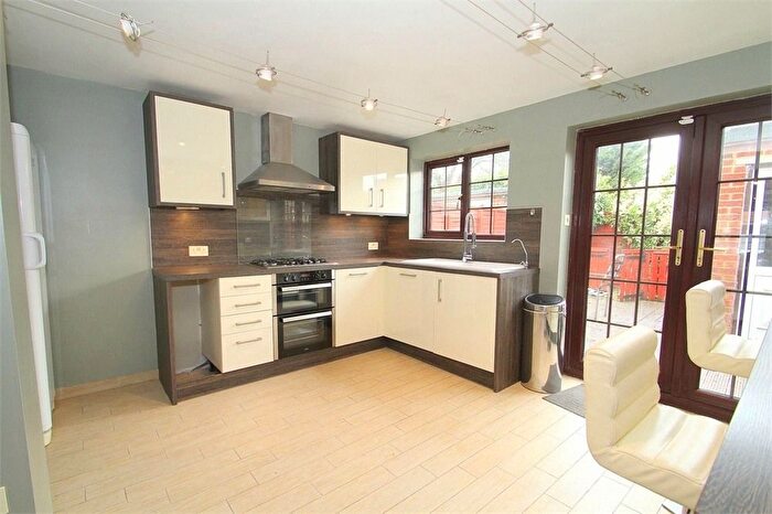 3 Bedroom Terraced House To Rent In West Drayton, UB7