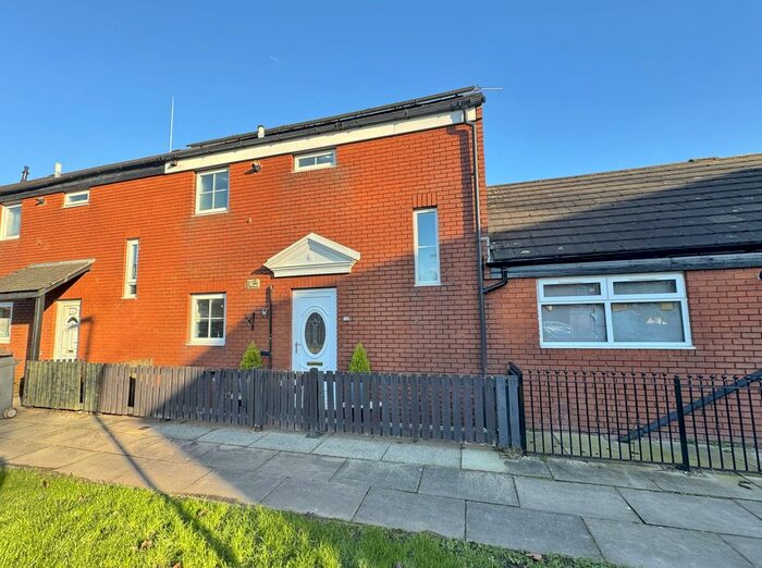 3 Bedroom Mews To Rent In Crofters Walk, Penwortham, Lancashire, PR1