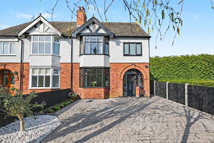 4 Bedroom Semi Detached House For Sale In Fisher Avenue, Hillmorton, Rugby, CV22