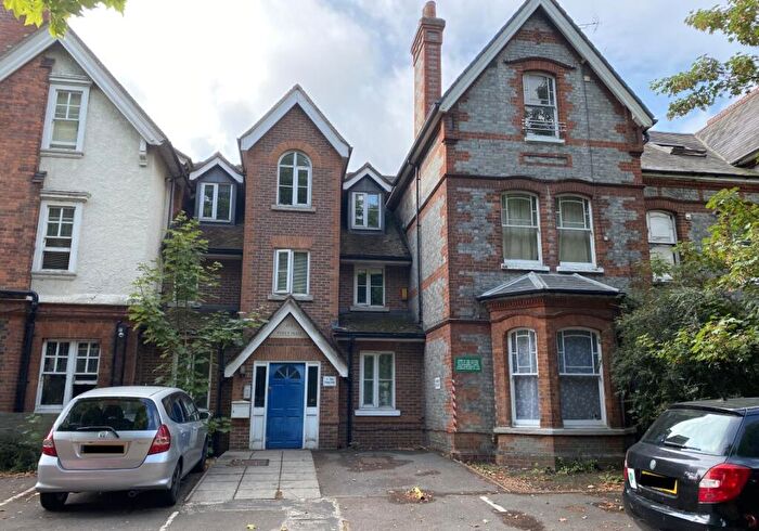 1 Bedroom Flat For Sale In Flat Foley Hall, - London Road, Reading, Berkshire, RG1