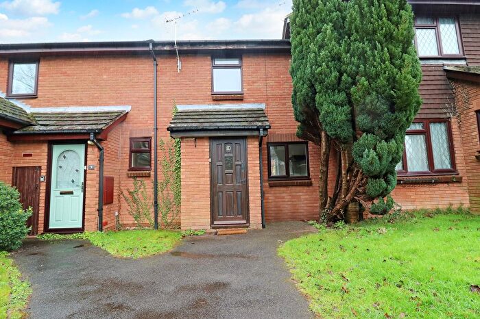 1 Bedroom Terraced House For Sale In Stubbington Way, Fair Oak, SO50