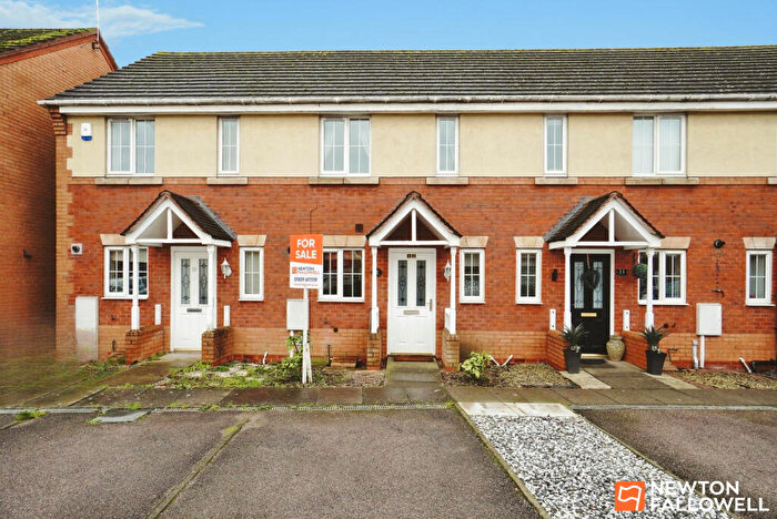 2 Bedroom Town House For Sale In Brush Drive, Loughborough, LE11