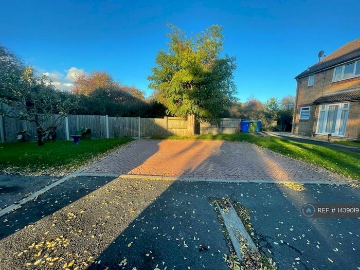 1 Bedroom Terraced House To Rent In Beauvoir Drive, Sittingbourne, ME10