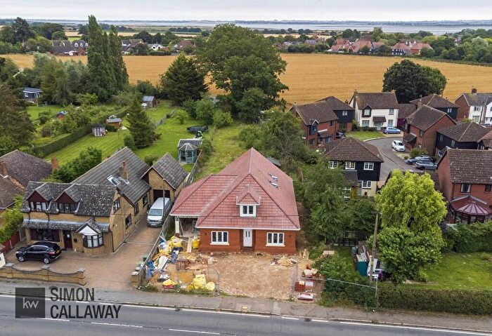 4 Bedroom Chalet For Sale In Maldon Road, Maldon, Essex, CM9