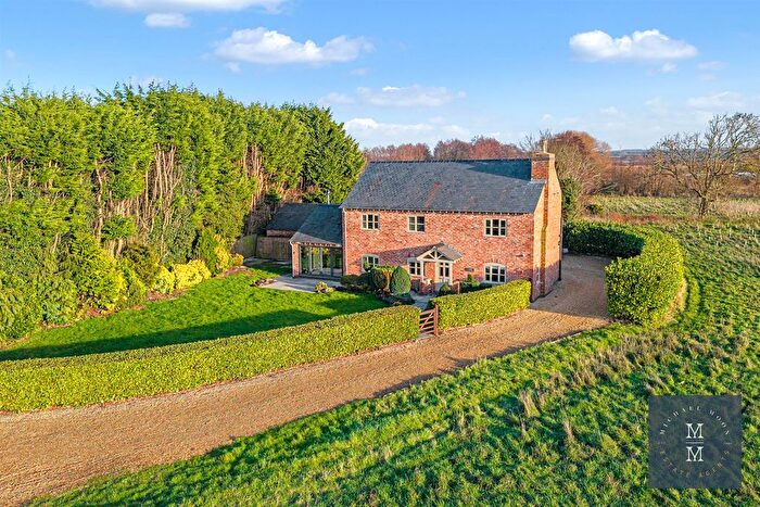 3 Bedroom Detached House For Sale In Broad Lane, Thornton, Liverpool, L29