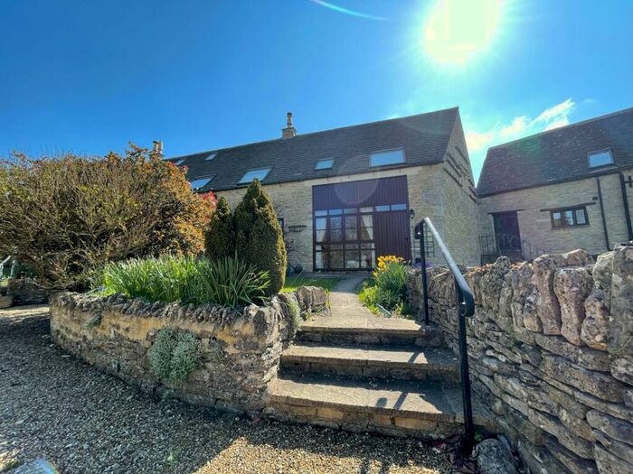 3 Bedroom Barn Conversion To Rent In Priors Court, Baunton, Cirencester