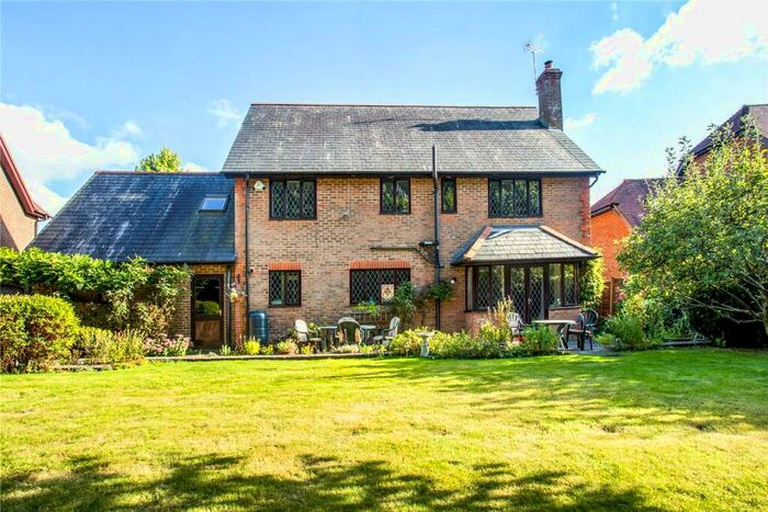 5 Bedroom Detached House For Sale In Kingswood Rise, Four Marks, GU34